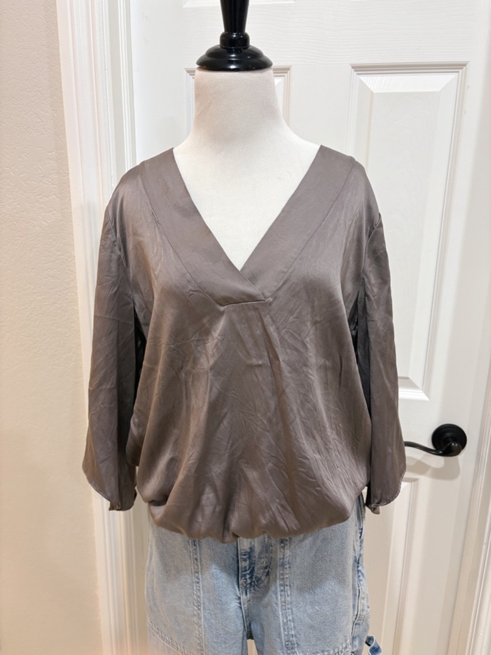 Alexander Rheese SILK Women's V-Neck Blouse Small